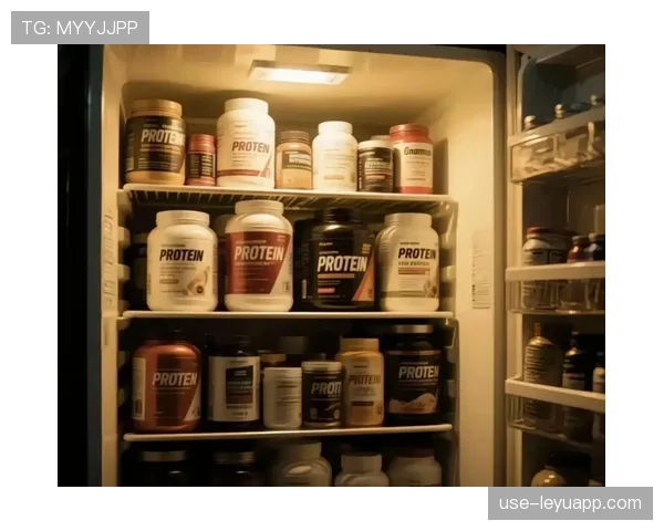 林孝埈家冰箱里塞满蛋白粉，连饮料都是自己称重兑的